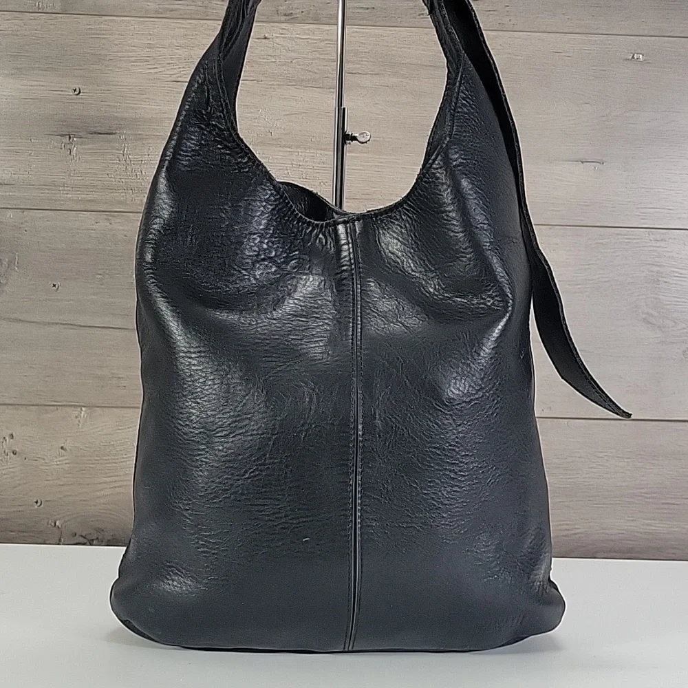 Duluth Trading Co. Black Leather Hobo Crossbody Shoulder Bag